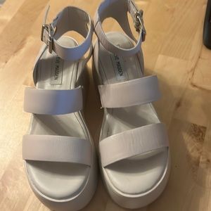 Steven Madden Platform Sandals NEW
